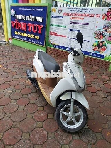 Honda Lead 125cc Đỏ bạc đã sử dụng