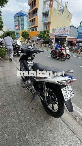 Suzuki Axelo 125 2017 Xanh trắng