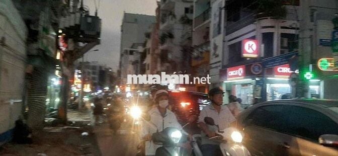 bán nhà 3 tầng mặt tiền đường ,QPN đường xá ko bị ngập lụt