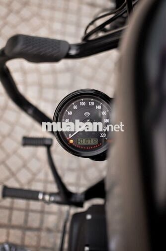 Harley-Davidson Iron 883 2016 Đen 6000 dặm Mỹ