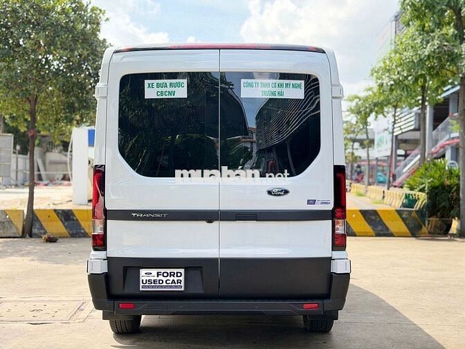 Ford Transit Trend2026 xe biển trắng chở nhân viên