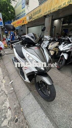 Honda Air Blade 2014 Trắng bạc Đã sử dụng