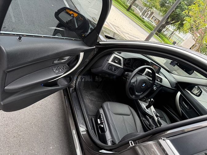 Bán BMW 320i SX 2015 xe gia đình sử dụng kỹ còn mới đẹp xem xe q7