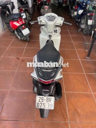 Honda Vision 2024 Xám xi măng