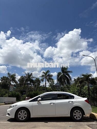 Honda Civic 1.8AT 2012 Trắng 90.000 km