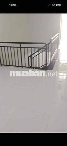 🏡Nhà cho thuê.măt tien quoc lo 50.  👉 Cách bến xe 🚃🚃Q8 700m  👉 Thuận t