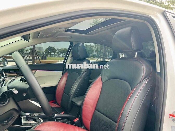 Kia K3 Luxury 2022 Trắng 60000 km