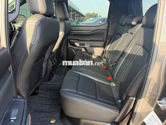 Ford Ranger Wildtrak 2026 lướt 1.600 trả trước 230