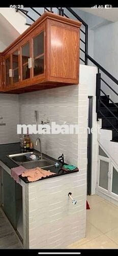 nhà 1 lầu 2 phòng ngủ 2 tollet.gần chợ Bình Thành 