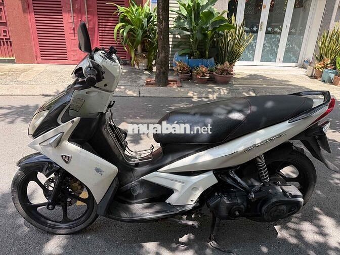 Yamaha Nouvo 4 2009 Trắng, Đen