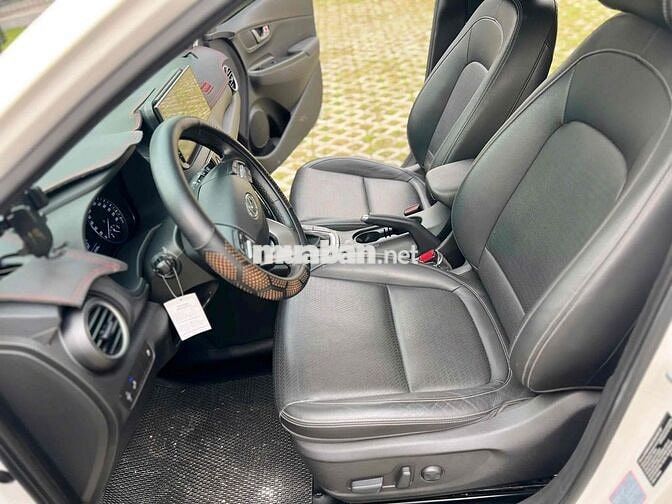 Hyundai Kona 2021 2.0 ATH 38000 km Trắng