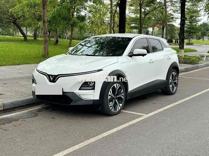 Vinfast VF6 Plus 2024 Trắng 50000 km
