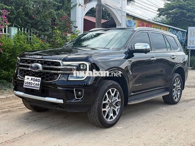 Ford Everest Titanium 4x4 2022,trả trước 310 triệu