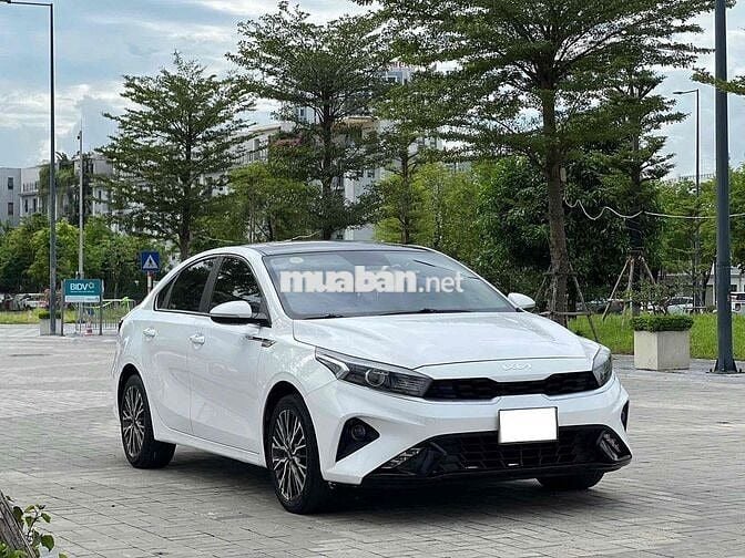 Kia K3 Luxury 2022 Trắng 60000 km