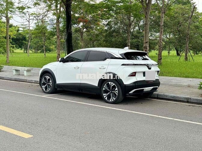 Vinfast VF6 Plus 2024 Trắng 50000 km