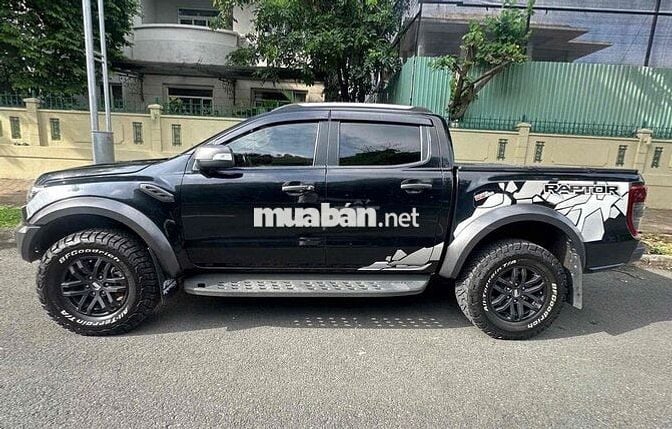 🚘 Ford Raptor 4x4AT 2019 Đen 8v km