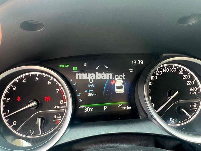 Toyota Camry 2024 Trắng 5 chỗ 76949 km