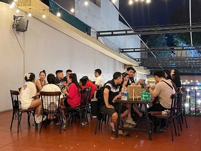 Sang nhượng Quán nhậu, có sẵn tệp khách hàng, dt 500m2