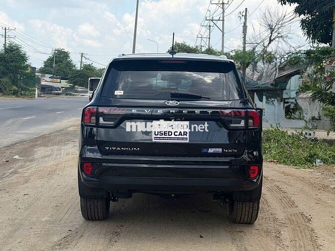 Ford Everest Titanium 4x4 2022,trả trước 310 triệu