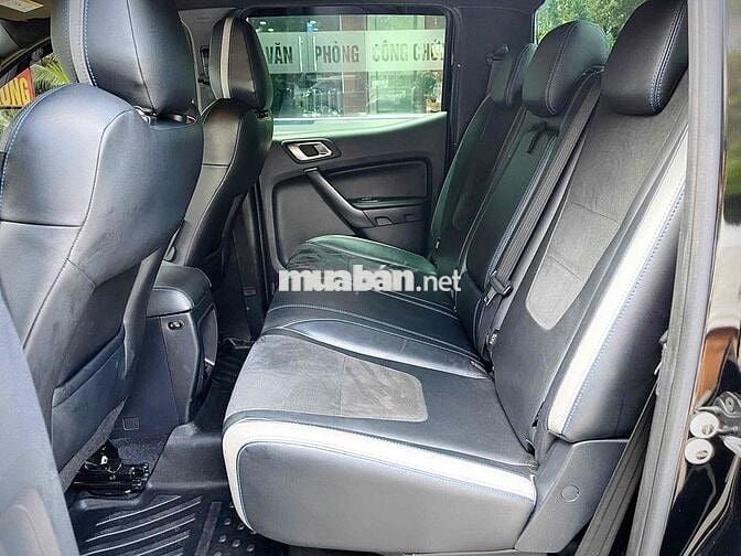 🚘 Ford Raptor 4x4AT 2019 Đen 8v km