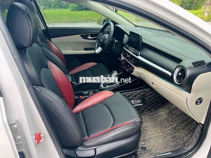 Kia K3 Luxury 2022 Trắng 60000 km