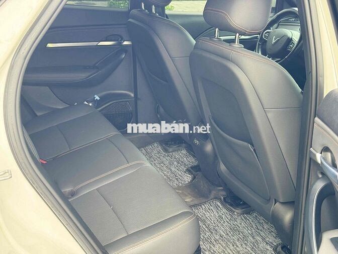 Vinfast VF6 Plus 2024 Trắng 50000 km