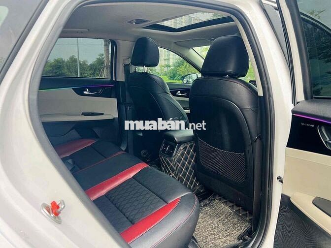 Kia K3 Luxury 2022 Trắng 60000 km