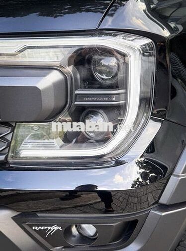 Ford Raptor 4A 2025 21000 km Đen Tự động