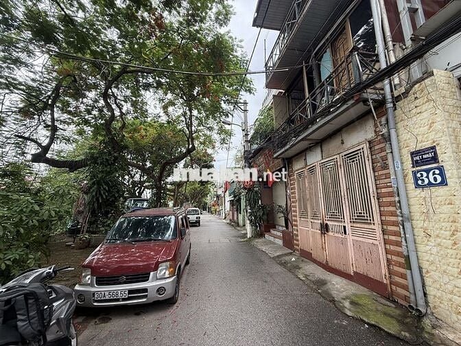 Cho thuê nhà làm kho đối diện 317 Tam Trinh