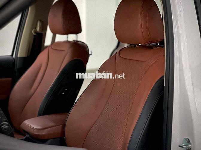 Kia Carnival 2024 2.2D Signature 7s Trắng 30000 km