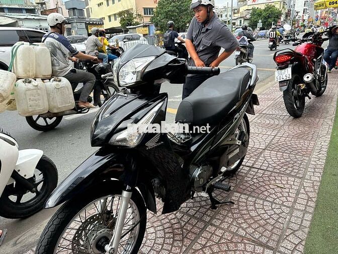 Honda Future 125cc 2014 bs 59d1-92389