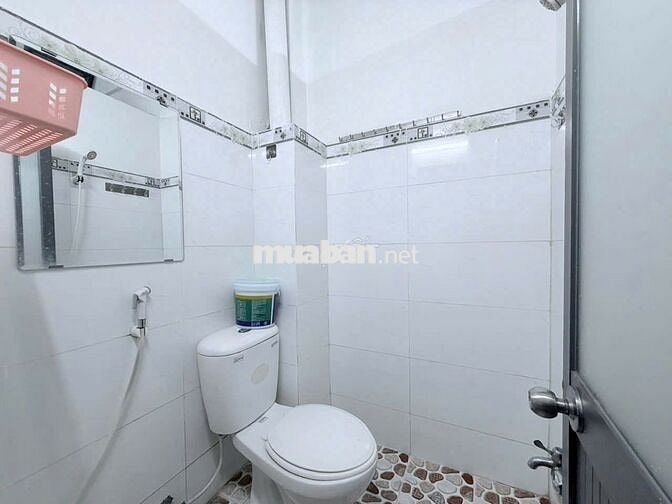 CHO SINH VIÊN THUÊ PHÒNG CÓ MÁY LẠNH , SẠCH ĐẸP, AN NINH, GIÁ TỐT