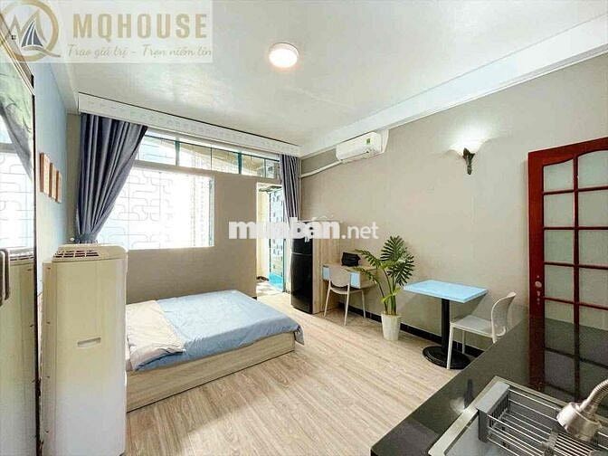 Cho Thuê Studio Ban công ở Nguyễn Văn Nguyễn Quận 1