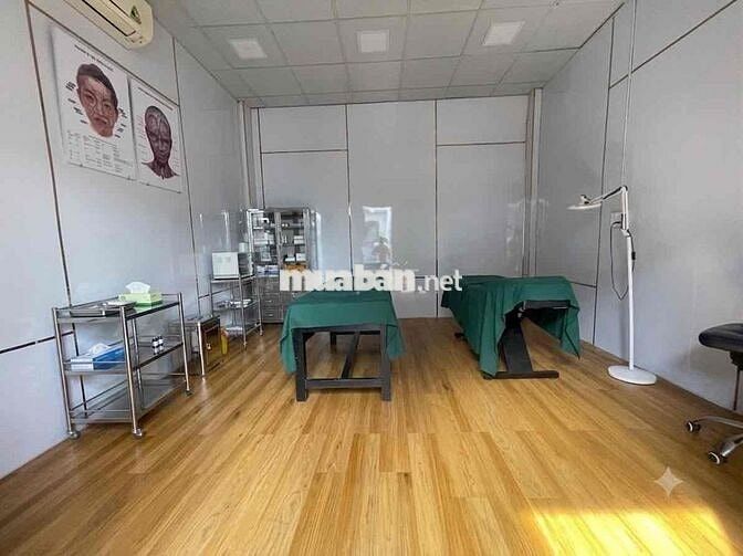 PHAN HUY ÍCH – TÂN BÌNH - 1 Căn Ra Tới Mặt Tiền - 61m2 -Ngang 6,5 Hiếm