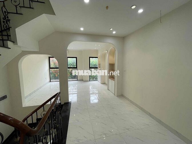 Cho thuê liền kề Athena Fulland Đại Kim, 75m2, 5 tầng, ô tô đỗ cửa