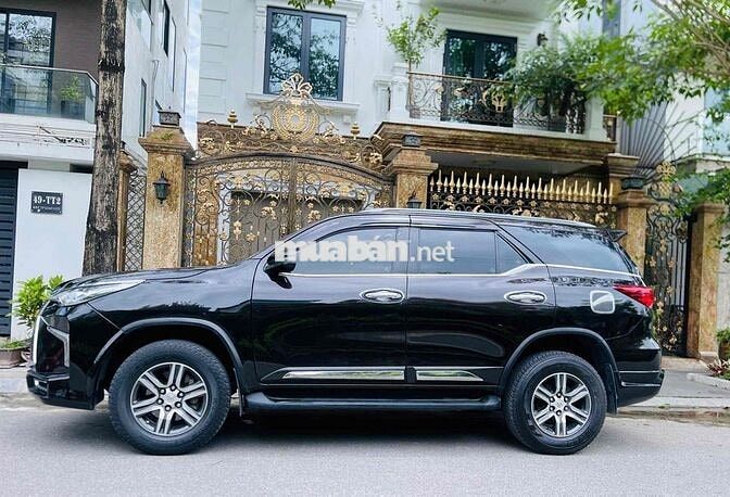 Toyota Fortuner sx2017 Nâu coffee 80000 km
