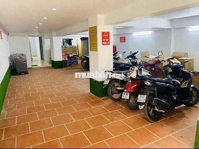 ngõ 75 giải phóng ( thông 121 lê thanh nghị)đến bách- kinh -xây 500m) 
