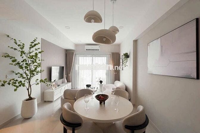 Cho Thuê nhanh CC Sài gòn Royal 65m2 2PN 2WC giá chỉ từ 17tr/th 