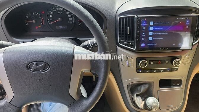 Xe 9 Chỗ Hyundai Starex 2016 Máy Xăng, Xe Đẹp
