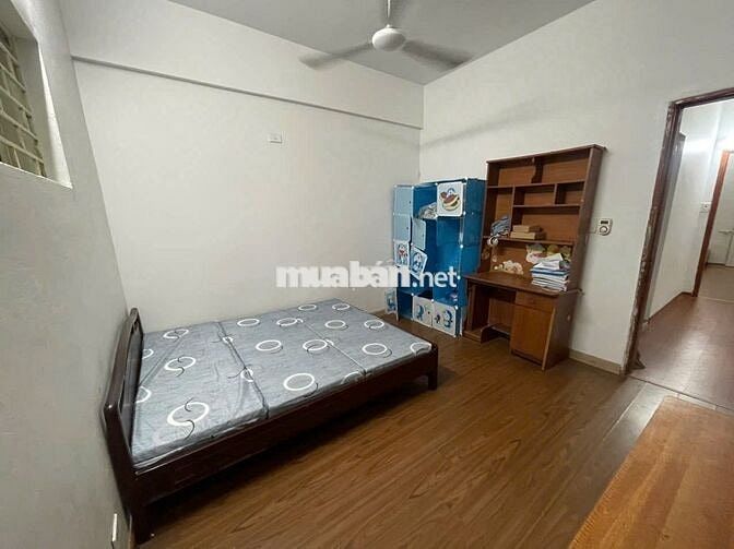 Cho thuê Căn Hộ Chung Cư Ba Hàng A 282 Lĩnh Nam