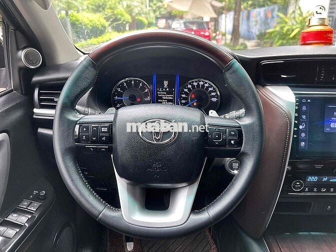 Toyota Fortuner sx2017 Nâu coffee 80000 km