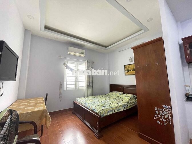 Phòng Cửa Sổ Rộng_Full Nội Thất_Điện Biên Phủ_Gần Hồng Bàng_UEF_FTU