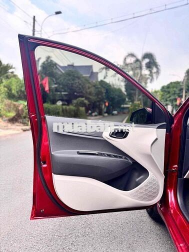Hyundai i10 2023 Số tự động Đỏ 60.000 km