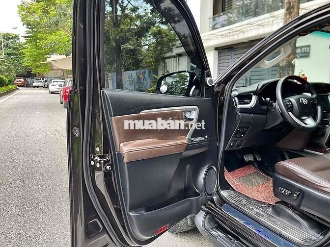 Toyota Fortuner sx2017 Nâu coffee 80000 km