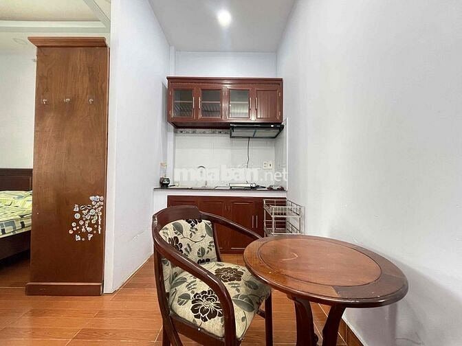 Phòng Cửa Sổ Rộng_Full Nội Thất_Điện Biên Phủ_Gần Hồng Bàng_UEF_FTU