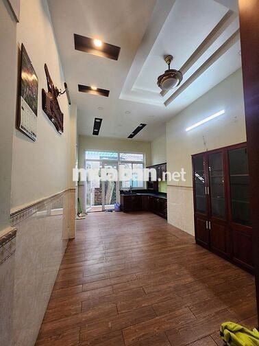 Chủ gửi bán căn nhà vị trí tân thới nhất quận 12 .  Giá 11ty500tr