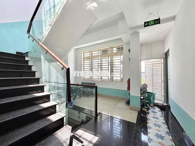 PHÒNG GÁC FULL NỘI THẤT NGAY COOPMART PHAN VĂN HỚN GẦN CẦU THAM LƯƠNG