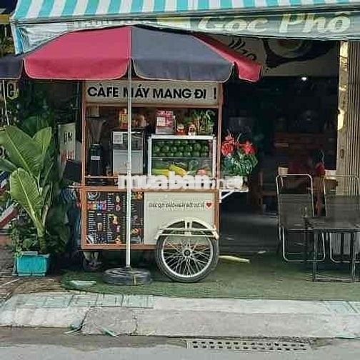 cần sang Quán Cà phê giá rẻ, đồ đạc đầy đủ , quán 2 mặt tiền, sân rộng