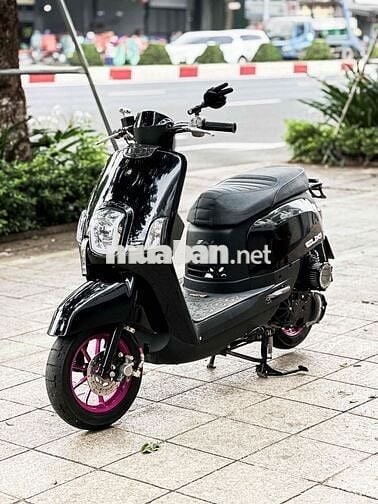 YAMAHA Cuxi FI Đen