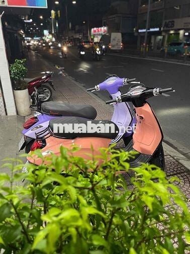 Piaggio Vespa Sprint Hồng Tím